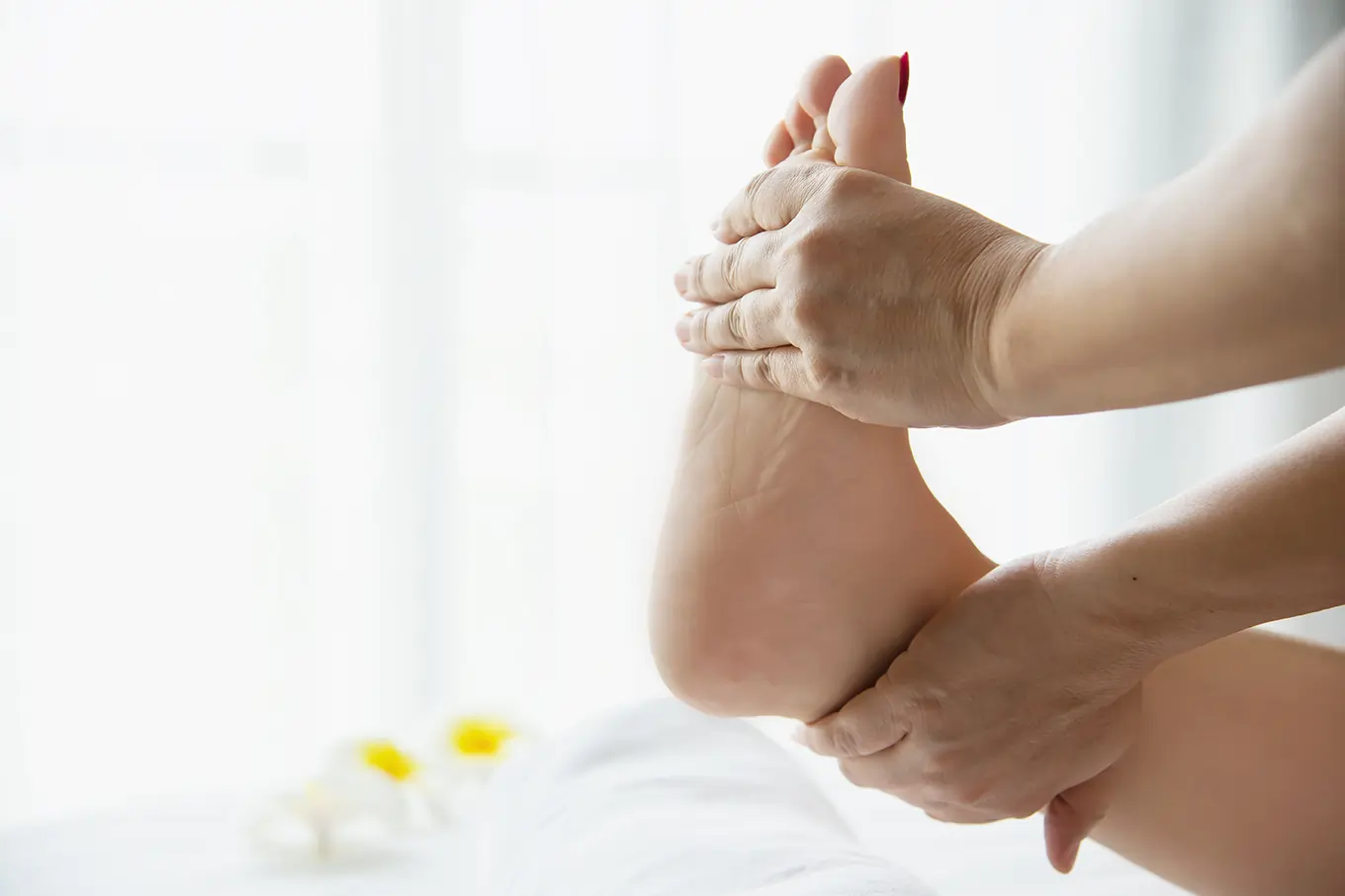 foot reflexology adalah