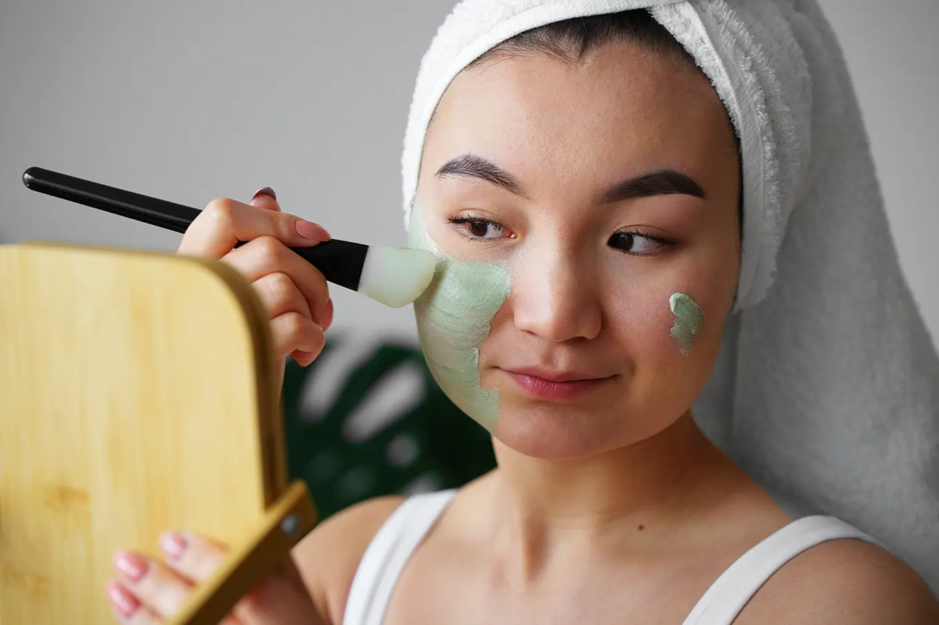 masker alami untuk mencerahkan wajah